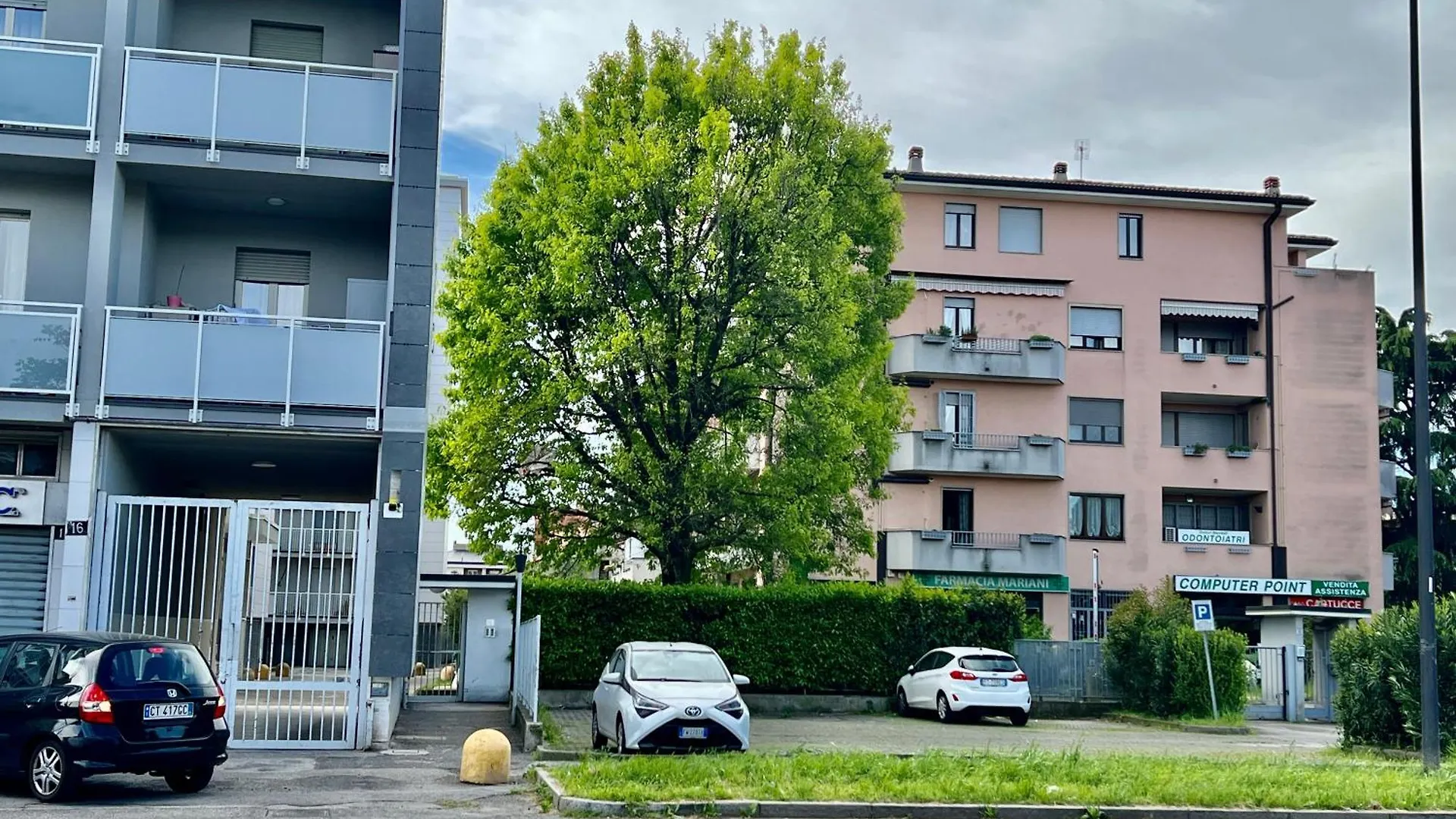 Mia House A 7 Minuti Dalla Metro Pioltello 0*,  Italia