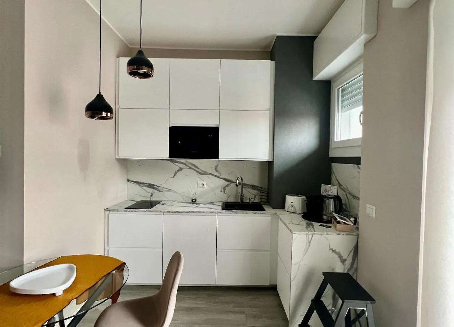 Appartamento Mia House A 7 Minuti Dalla Metro Pioltello